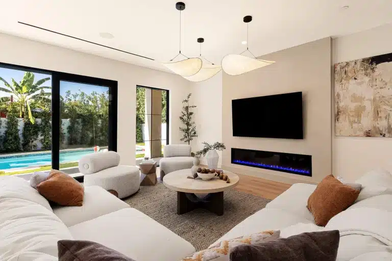 Living room overlooking swimming pool